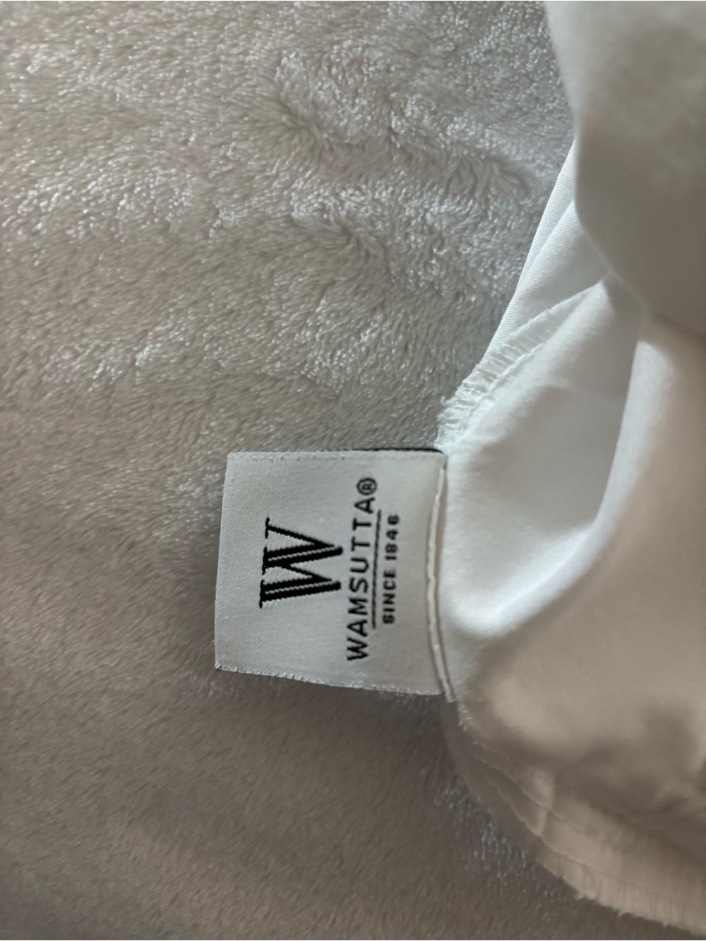 Wamsutta White Pillow Sham with W Embroidered Tag